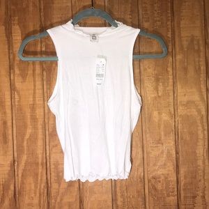 ❤️WHITE HALTER TOP